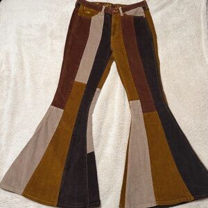 Lainey Wilson x Wrangler Corduroy Patchwork Jeans